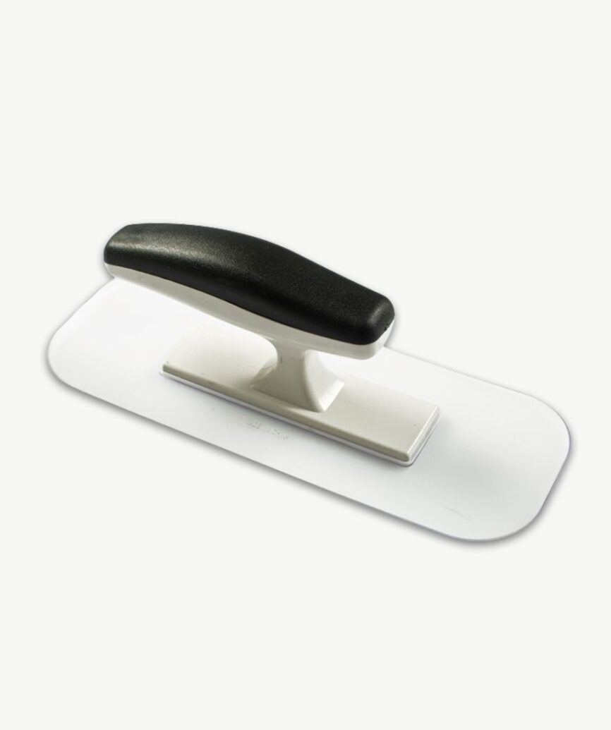 Trowel with Egg-Shaped Handle